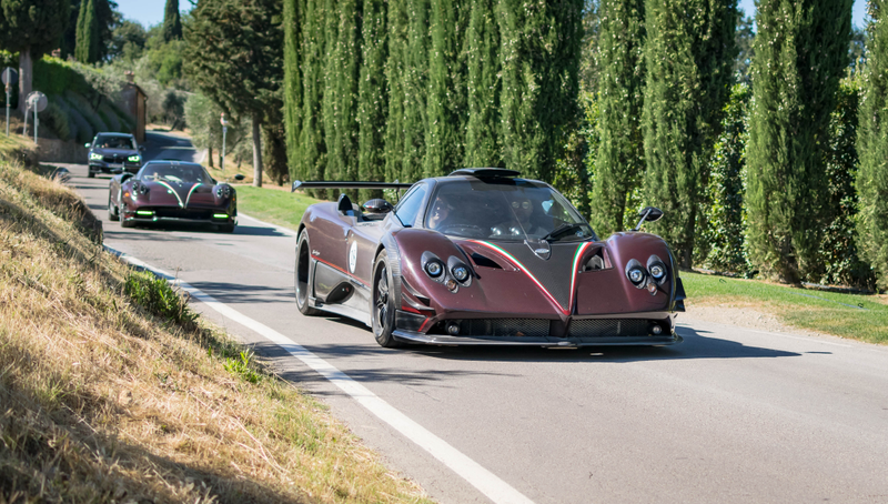 Illustration for article titled A Pagani Rally In Italy Puts All Other Car Meets To Shame